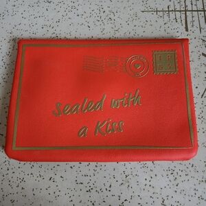 Ipsy Sealed With A Kiss Pouch